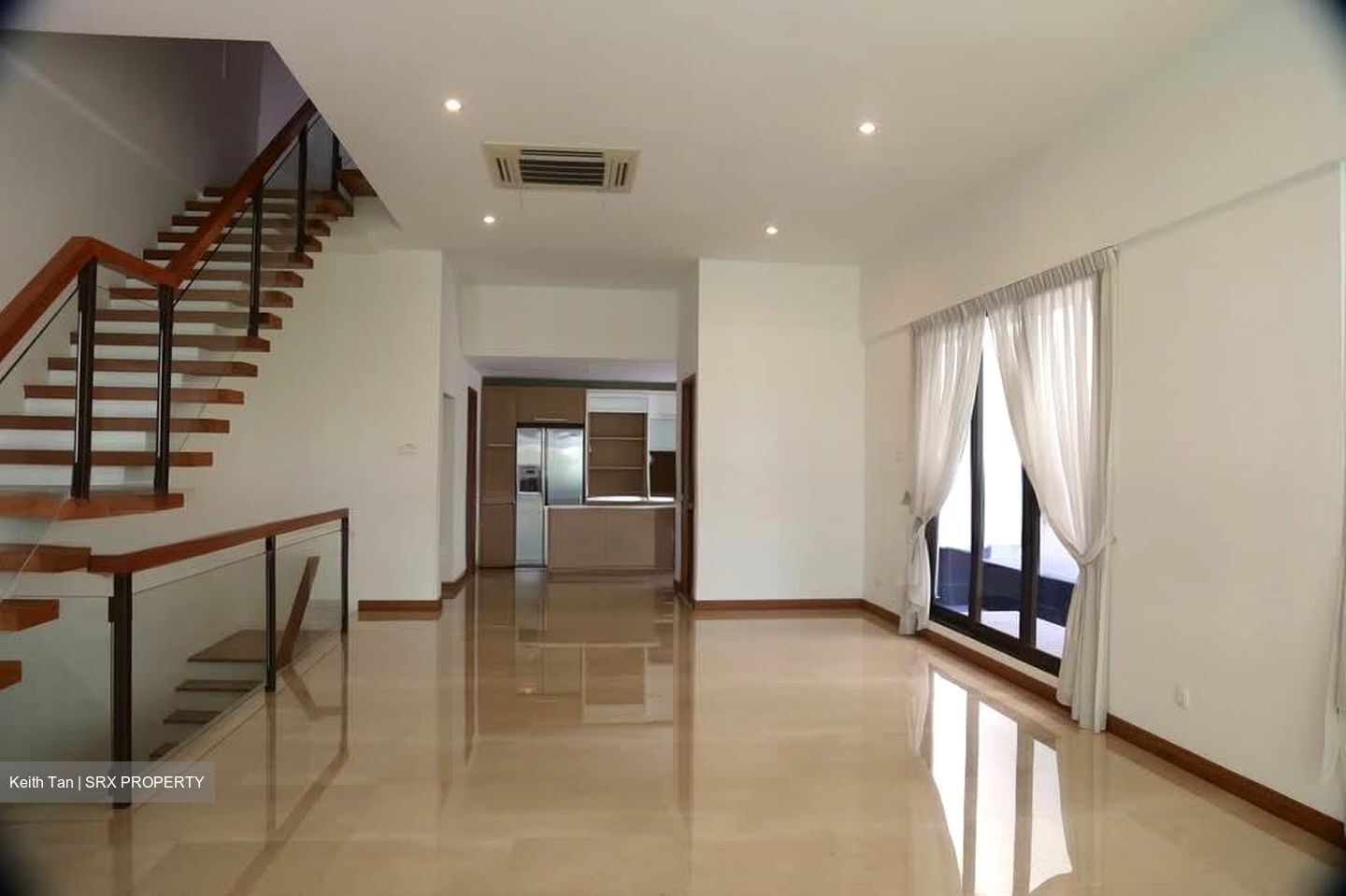 Lornie Road (D11), Terrace #596491081